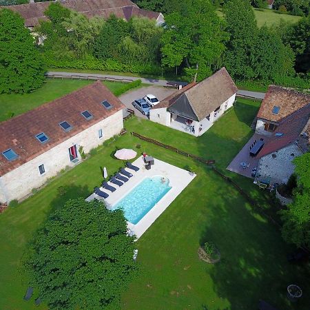 Bed and Breakfast La Ferme Du Chateau Tresnay Exterior foto