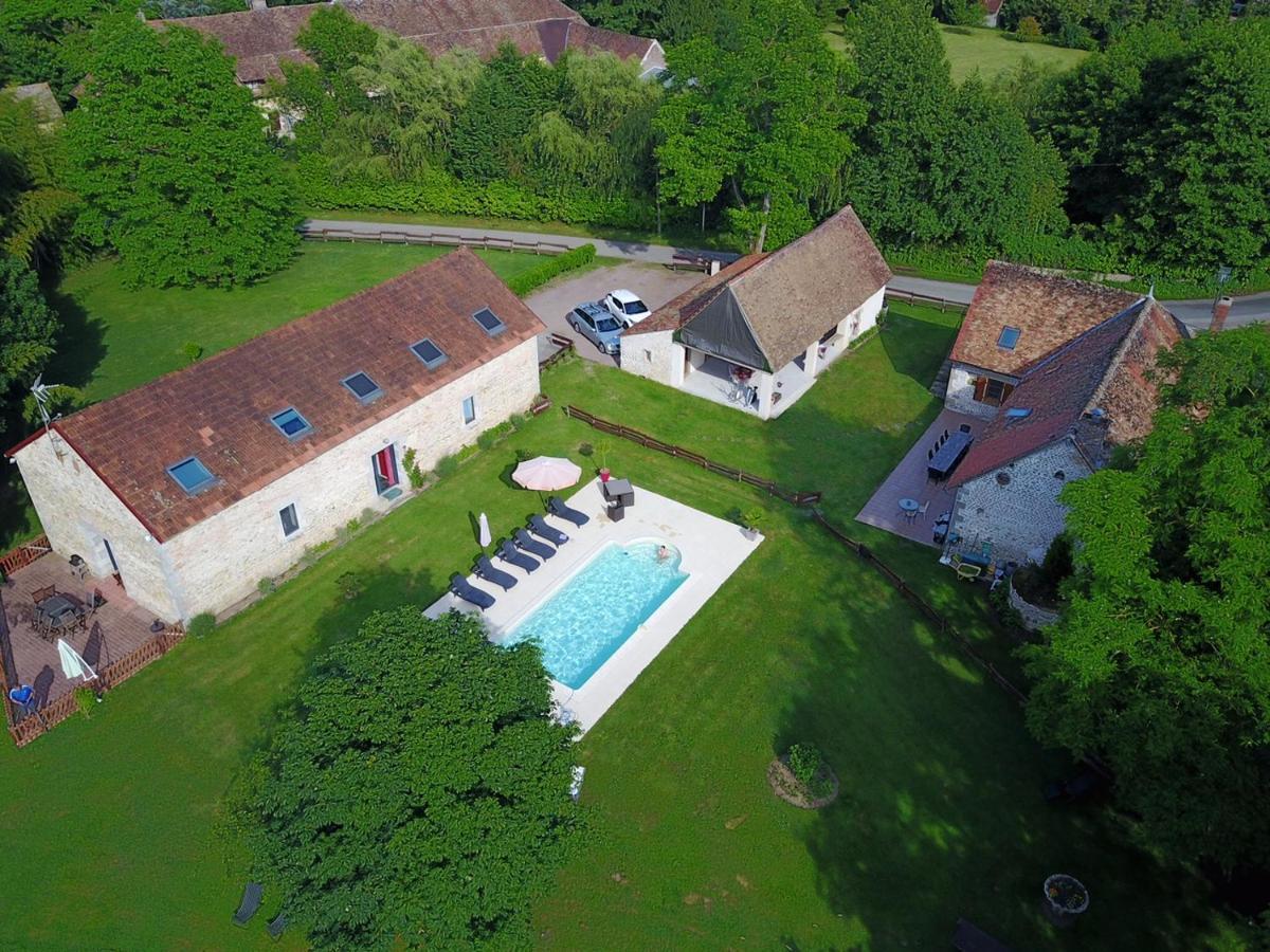 Bed and Breakfast La Ferme Du Chateau Tresnay Exterior foto
