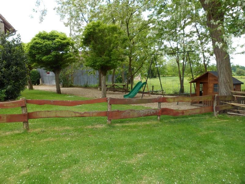 Bed and Breakfast La Ferme Du Chateau Tresnay Exterior foto