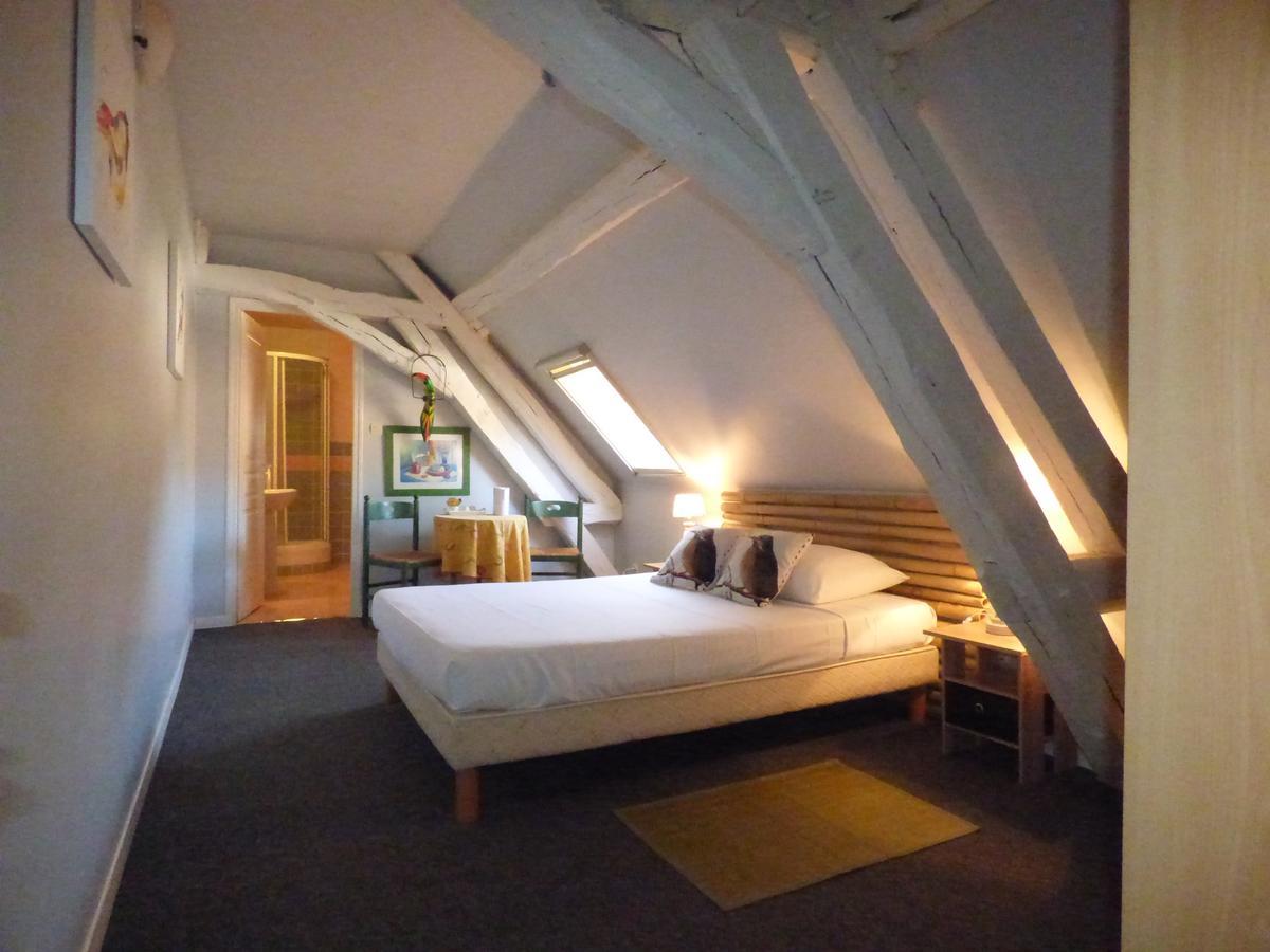 Bed and Breakfast La Ferme Du Chateau Tresnay Exterior foto